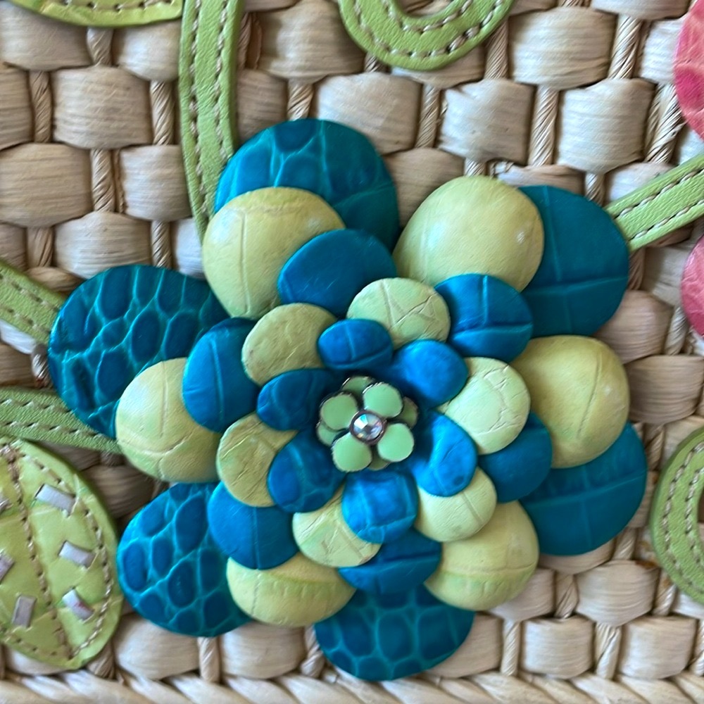 Brighton Shelby Straw Floral Shoulder Bag - Picture 3 of 15